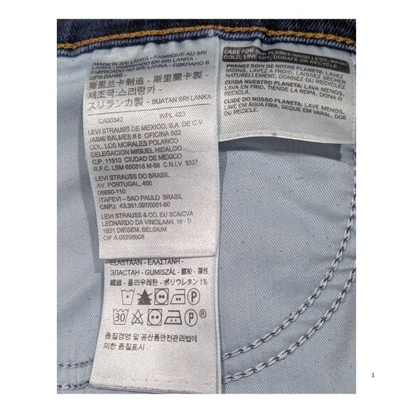 ⚡Levi’s Women’s Cropped Jeans – Dark Wash – Size W27 – Preowned - Picture 6 of 8